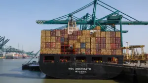 Les exportations de l'UE vers la Chine ont chuté de 6,5 %. Et les importations ?