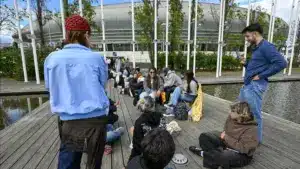 Les images des fans de Rosalía (habillés pour l'occasion) pour le premier concert