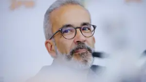 Les Népalais risquent l'expulsion en raison d'une fraude. Homologue demande de l'aide à Rangel.