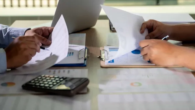 Les paiements tardifs amènent 60 % des entreprises à retarder leurs paiements.