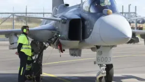 Les pilotes portugais de F-16 mettraient un an pour maîtriser les chasseurs suédois.