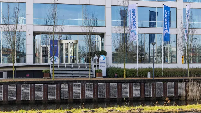 Les recettes de Danone ont chuté. Le "retrait des formules" a affecté la division nutrition.