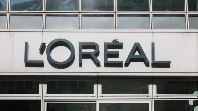 Les revenus de L'Oréal augmentent de 3,6 % pour atteindre 12 152 millions au 1er trimestre.
