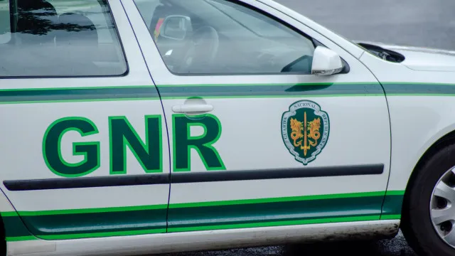 L'IGAI signale 5 cas de discrimination contre la PSP et 23 contre la GNR.