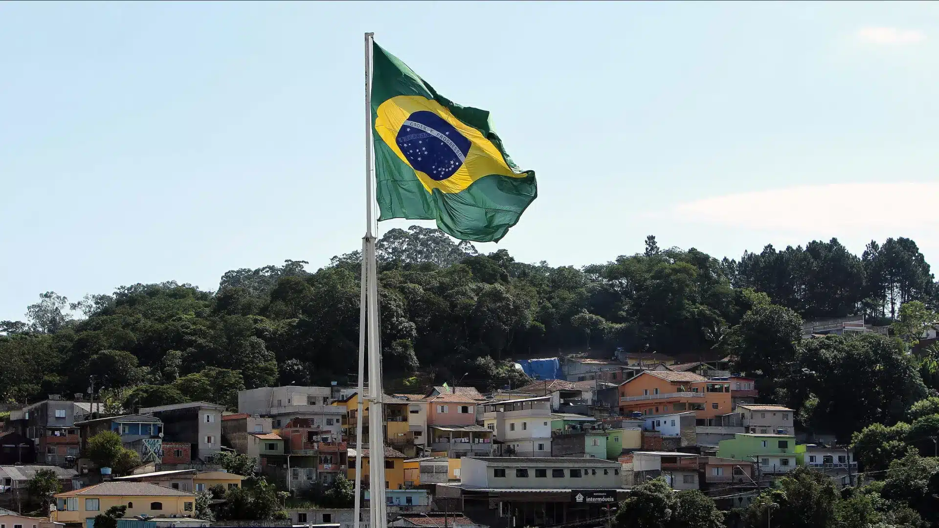 L'inflation au Brésil augmente à 4,14 % en raison de la hausse des prix des carburants.