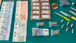 L'odeur de la drogue expose un trafiquant des Caldas (et presque 3 000 doses de cannabis)