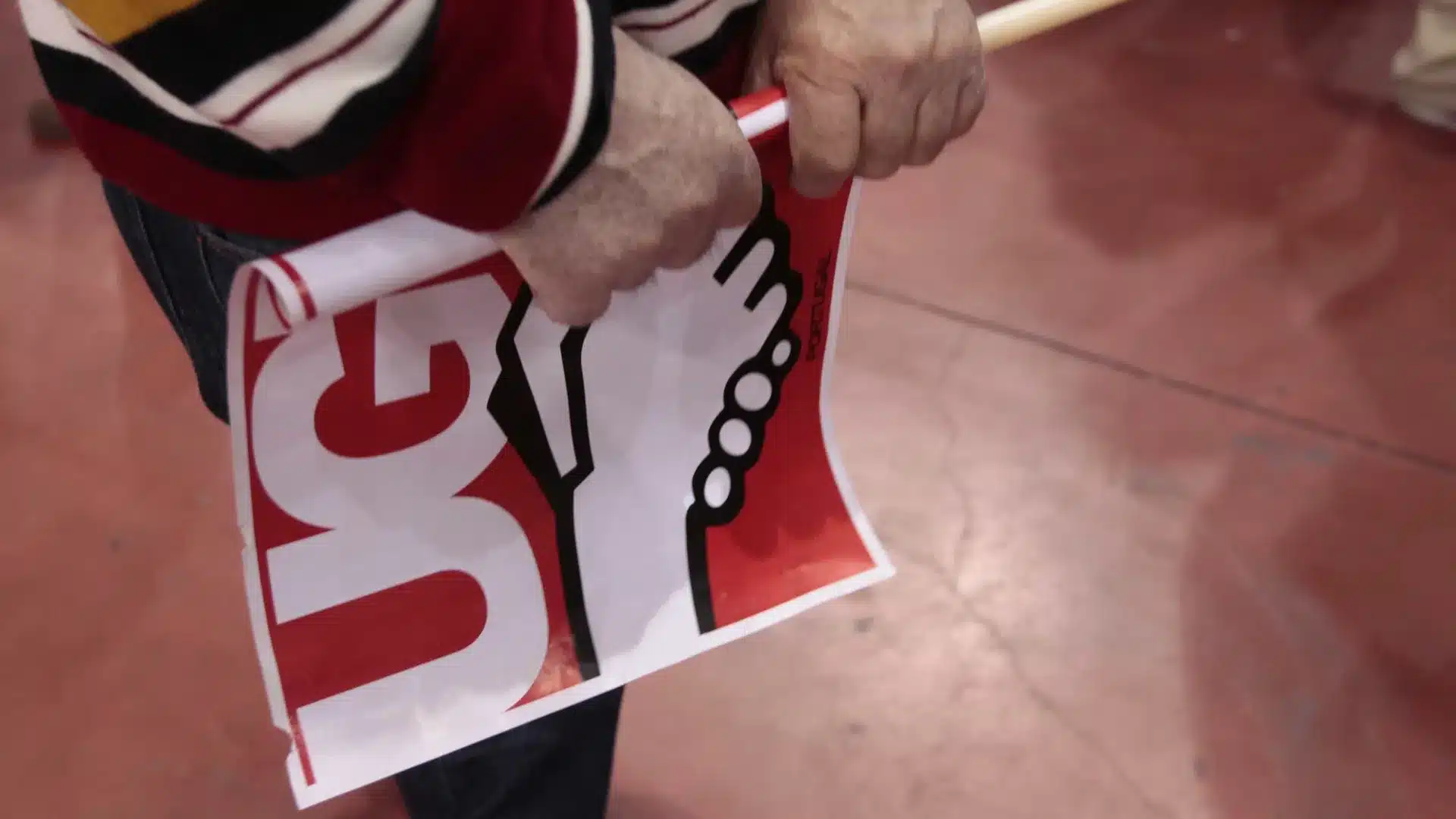 Loi du travail? Le gouvernement convoque une nouvelle réunion pour lundi.