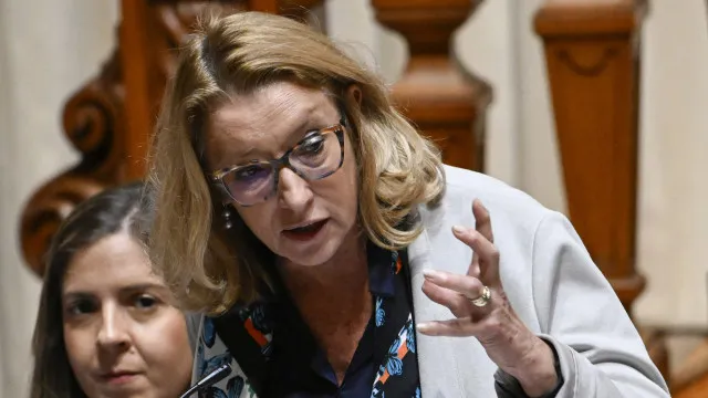 Loi du travail ? Le gouvernement dit que "le délai court" pour que l'UGT présente des propositions.