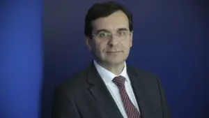 L'ordre félicite le choix de Campos Fernandes comme coordinateur du pacte pour la santé.