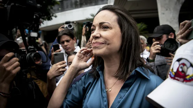 Luís Montenegro reçoit María Corina Machado mercredi à São Bento.