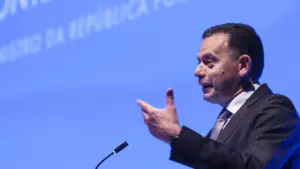 Monténégro promet : Le gouvernement continue "à la recherche d'un accord" sur la loi du travail