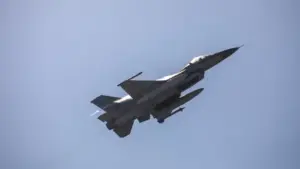 Mystère résolu. Le grondement entendu à Figueira a été provoqué par des F-16M.