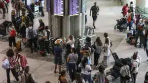 Nouveau record : Il n'y a jamais eu autant de passagers dans les aéroports nationaux.