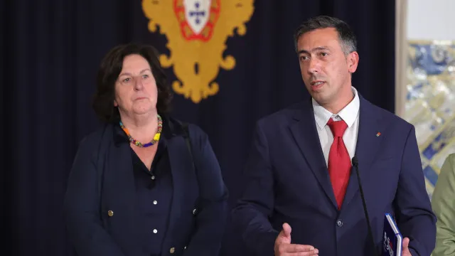 Porter la réforme du travail au Parlement? "C'est un gouvernement ennemi des travailleurs"