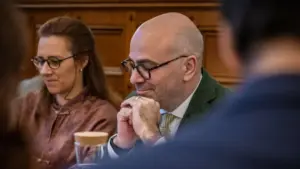 Premier tronçon de la ligne à grande vitesse? "Il n'y aura pas de retard"