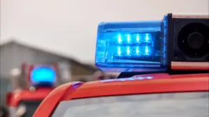 Quatre personnes déplacées après un incendie qui a détruit quatre maisons à Custóias.