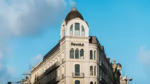 Revolut va ouvrir le premier magasin physique à Barcelone.