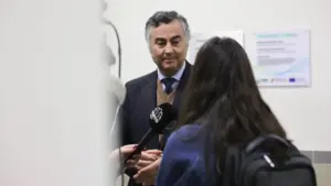 Saramago peut-il quitter le 12e ? Le gouvernement dit que rien n'est décidé.