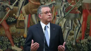 Seguro va insister "jusqu'à la fin" sur le dialogue concernant la loi du travail mais nie toute pression.