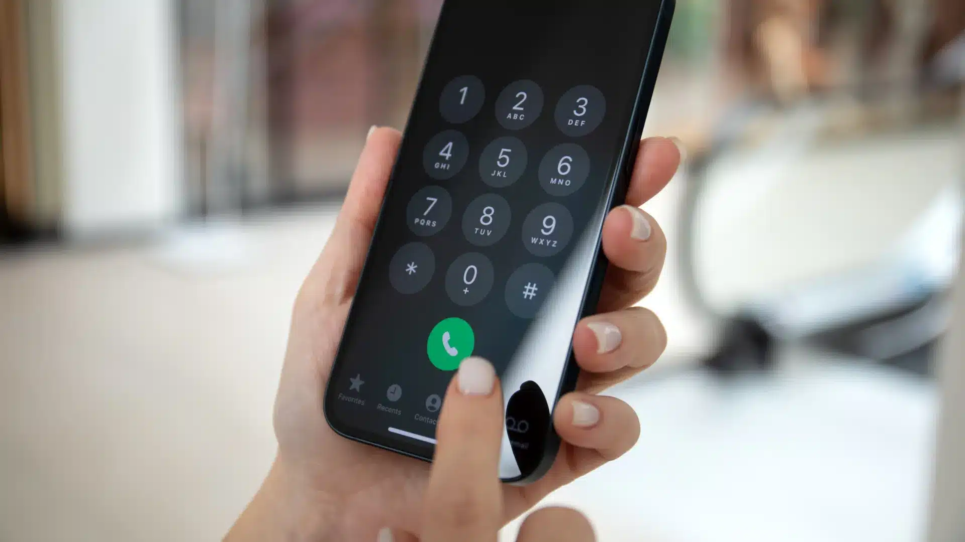 SNS 24 ou 112 ? Nausée, douleur, accident : Cas par cas, sachez où appeler.