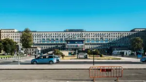 « Troubles », « attitude agressive », « menace ». Femme arrêtée à Santa Maria