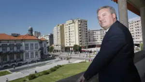 Un ancien maire de Gaia jugé pour avoir assisté à des matchs avec de l'argent de la mairie.