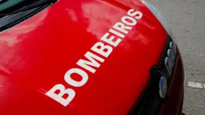 Un homme de 32 ans meurt après être tombé d'un toit à Caldas da Rainha.