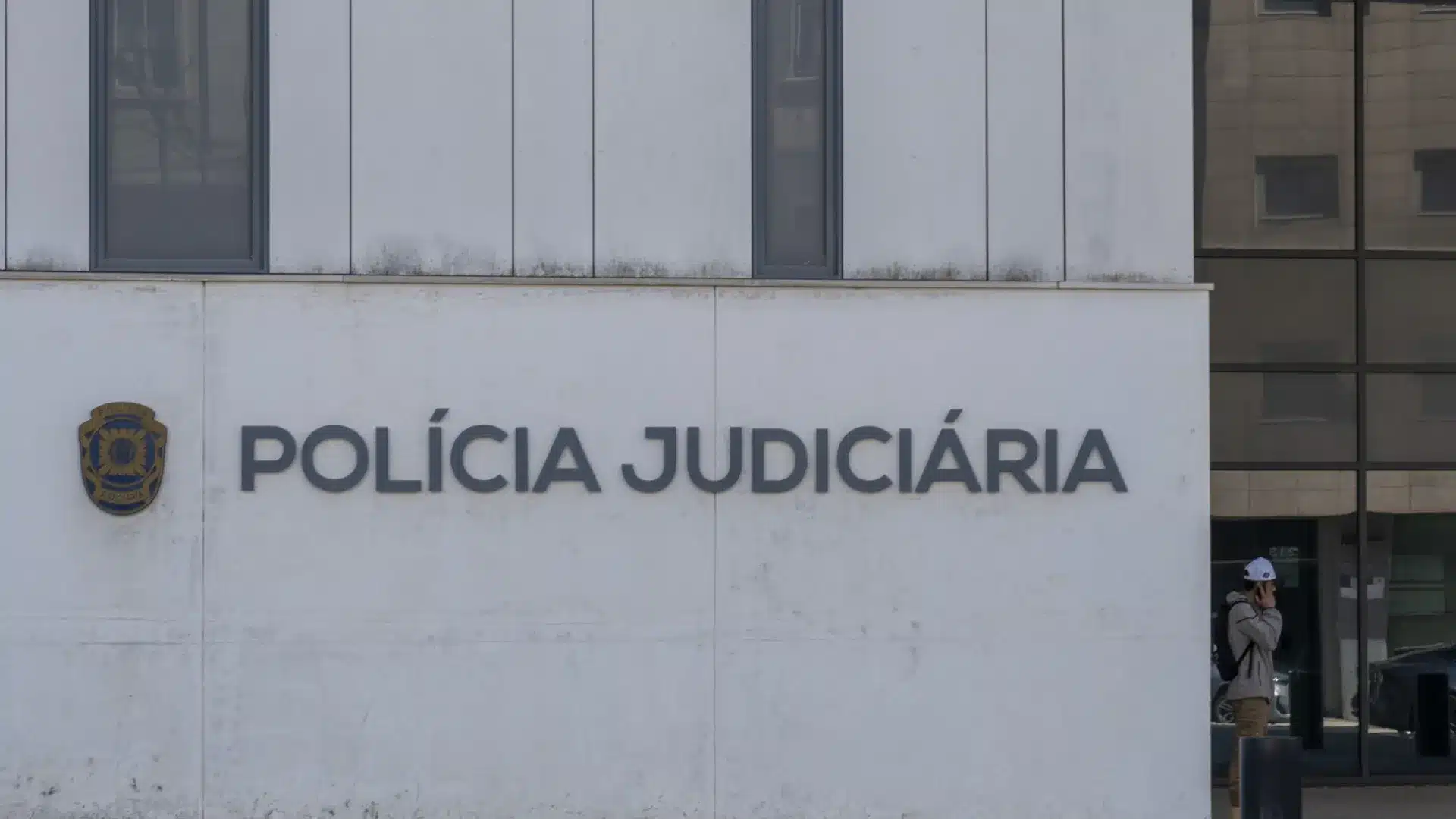 Un Portugais condamné en France pour fraude fiscale a fui ici. Il a été arrêté.