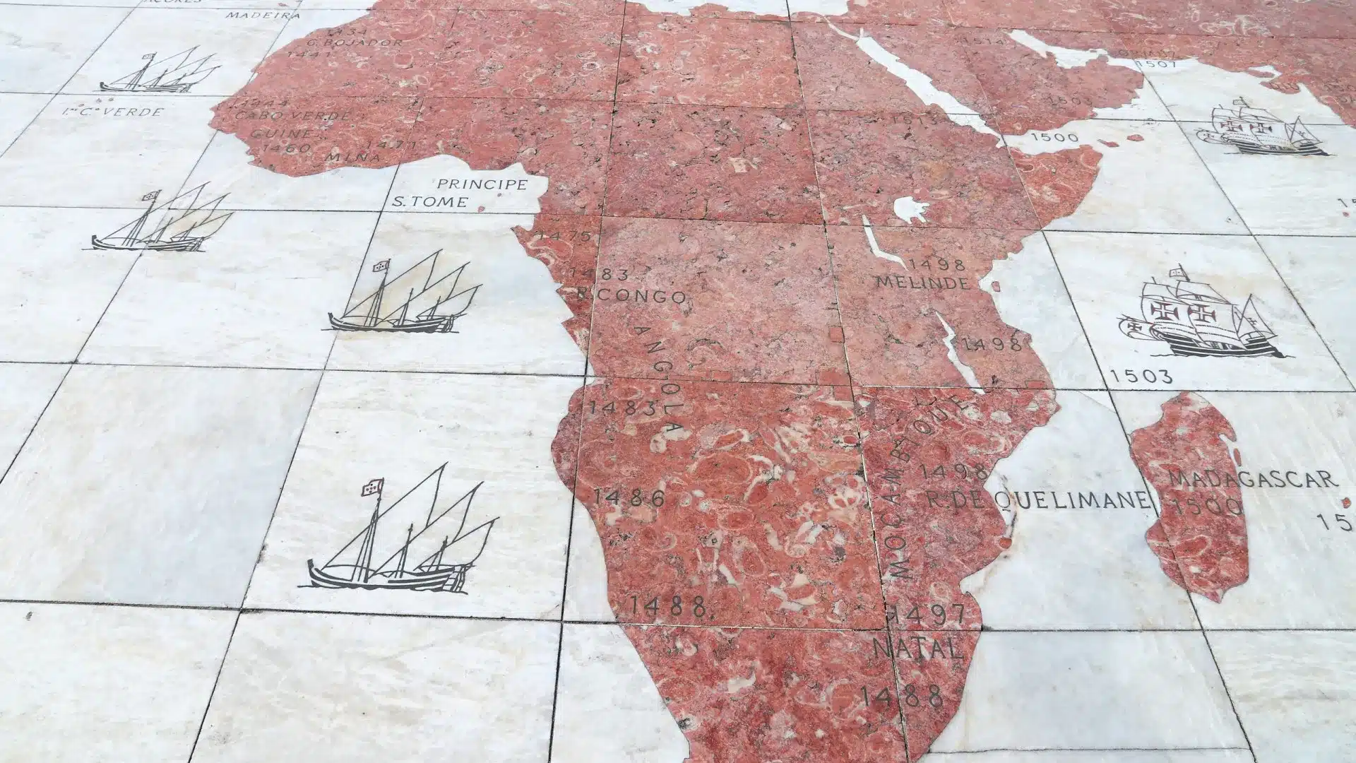 "Une Histoire de l'Afrique Lusophone Postcoloniale", étude pionnière qui manquait à traduire