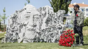 Visage de Soares inauguré à Amadora pour que la "liberté continue".