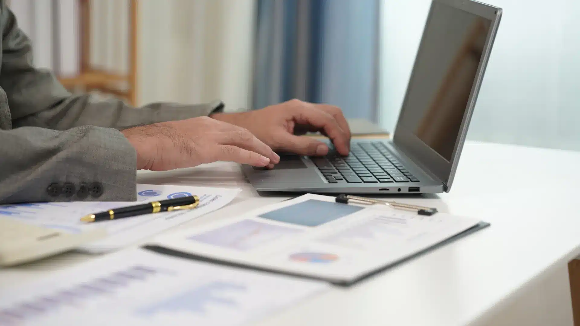 Vous avez des questions sur la déclaration d'impôts ? Consultez 10 informations importantes.