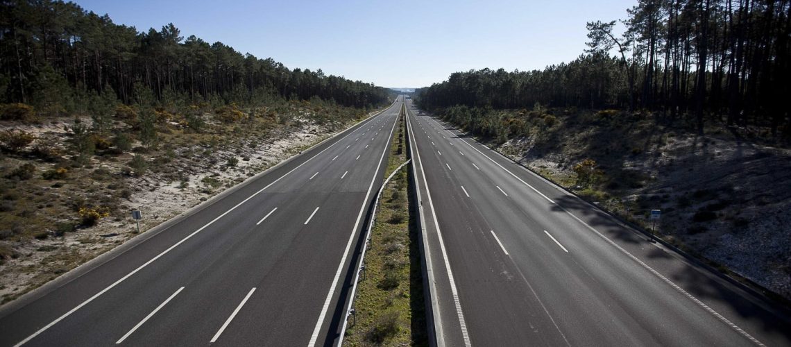477 personnes sont mortes sur les routes en 2024 (le nombre diminue légèrement).