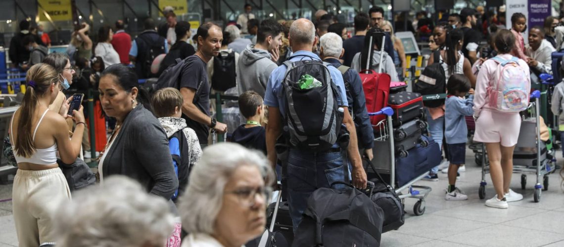Aéroport de Lisbonne avec 6 vols annulés en jour de grève à Menzies.