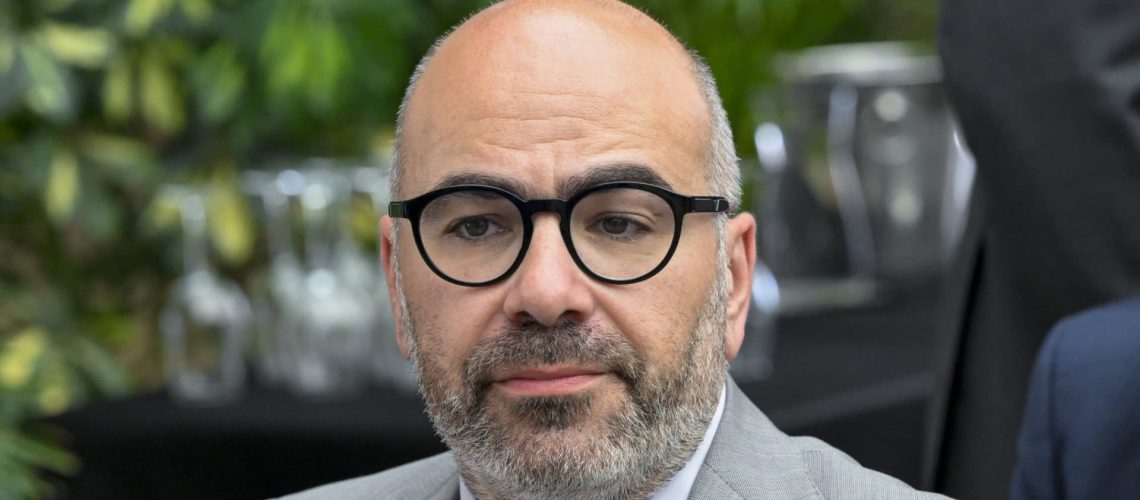 Après tout, qui peut acheter la TAP ? Le ministre Pinto Luz donne des explications.