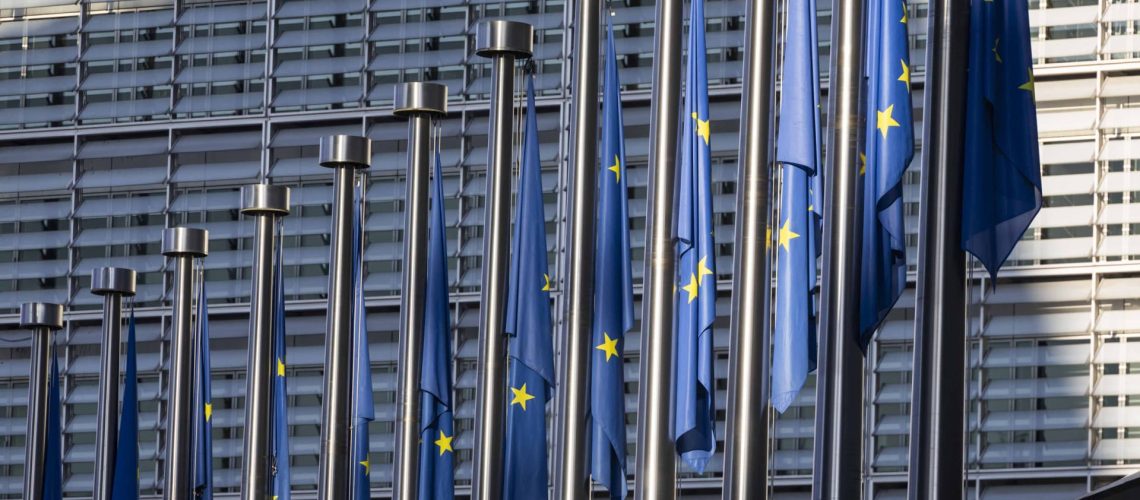 Bruxelles assouplit les obligations de transparence pour certaines entreprises publiques.