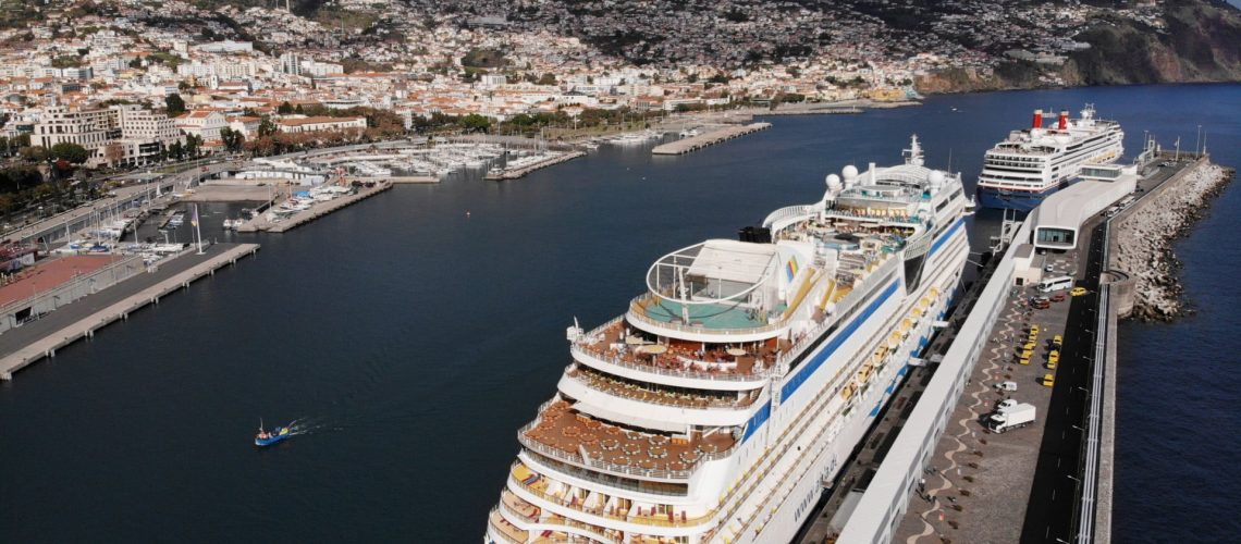 Capitania de Funchal prolonge l'avertissement de vent fort