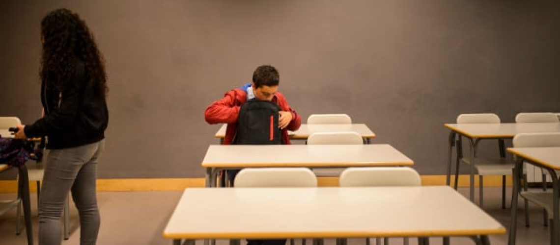 Citoyenneté. Fenprof accuse le gouvernement d'être lié à des "contraintes idéologiques".