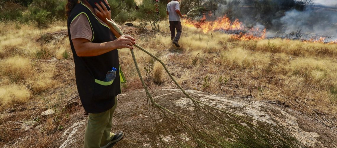 Des flammes à Trancoso affectent quatre villages. "Confiner" ou "évacuer" ?