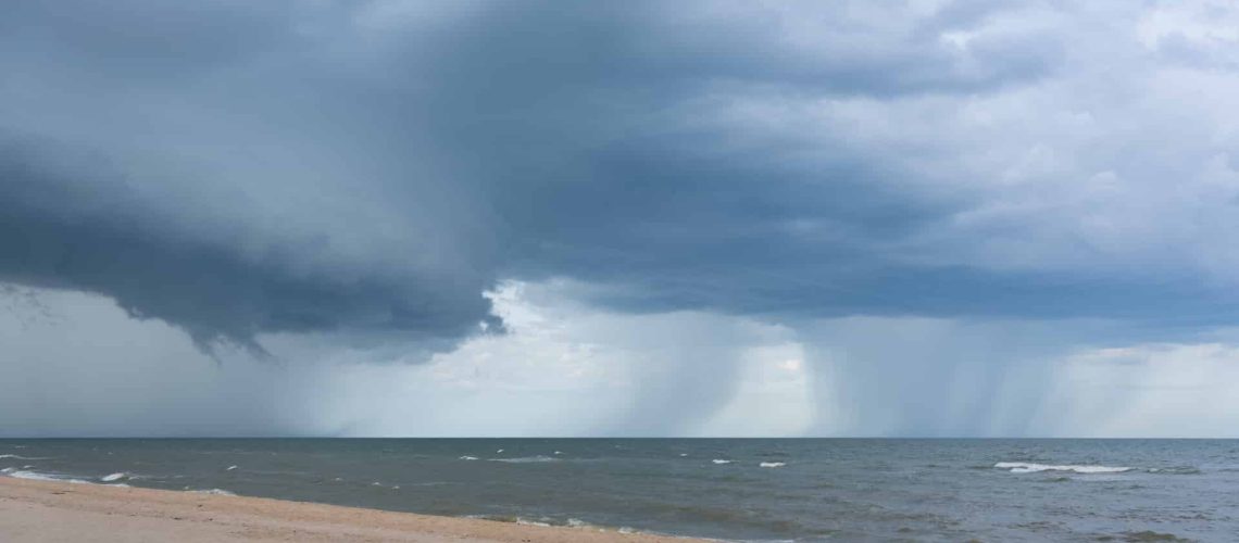 Dimanche sera nuageux avec de la faible pluie, mais les thermomètres montent.