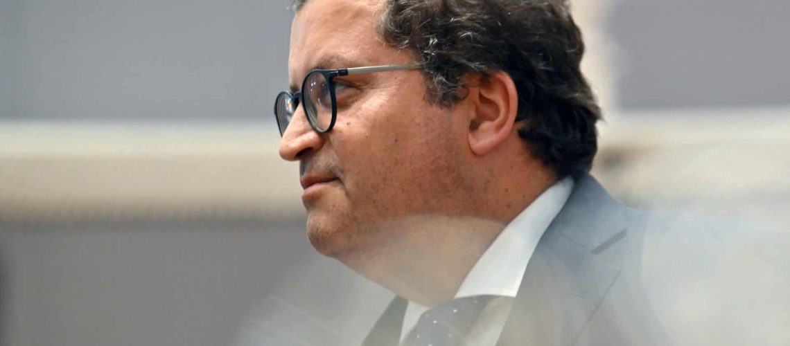 Du supplément à la réduction de l'impôt sur les sociétés et à la retenue de l'impôt sur le revenu. Qu'est-ce qui a été dit ?