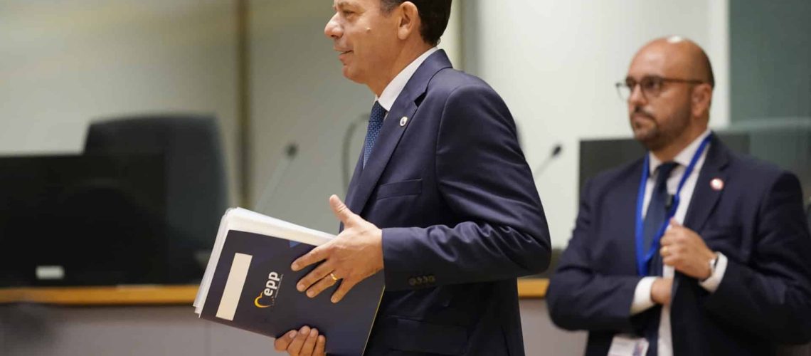 Il y aura un examen au Parlement sur la mort d'un homme pendant la grève de l'INEM.