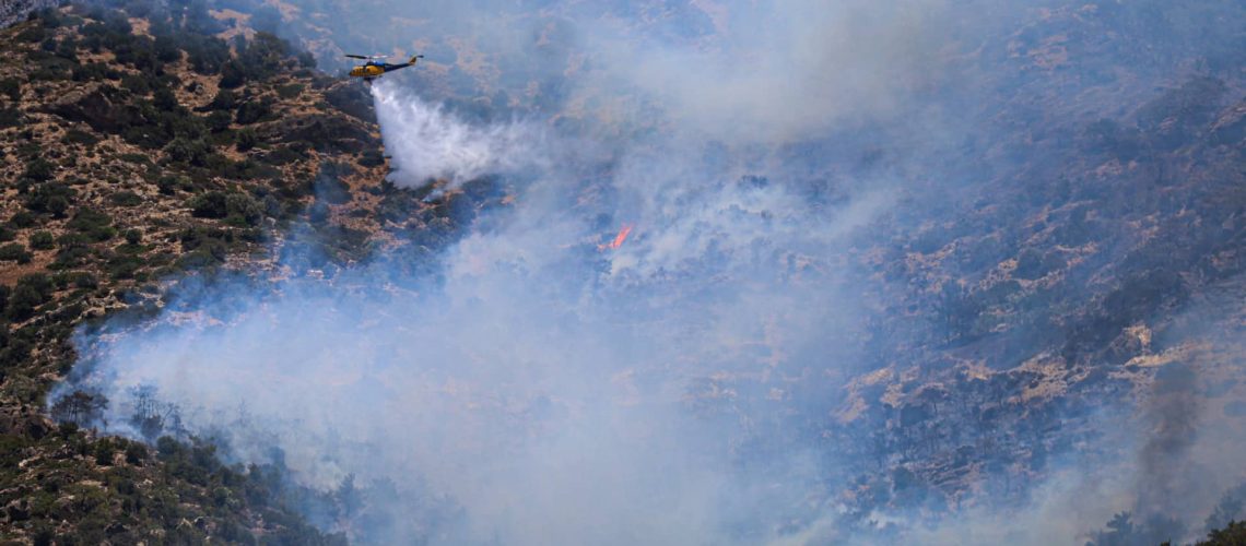 Incendies ? La complémentarité entre les moyens aériens et terrestres est la clé.