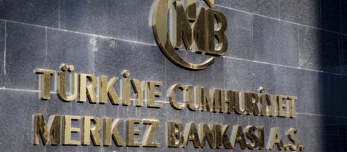 La Banque centrale de Turquie abaisse les taux directeurs de 300 points de base.