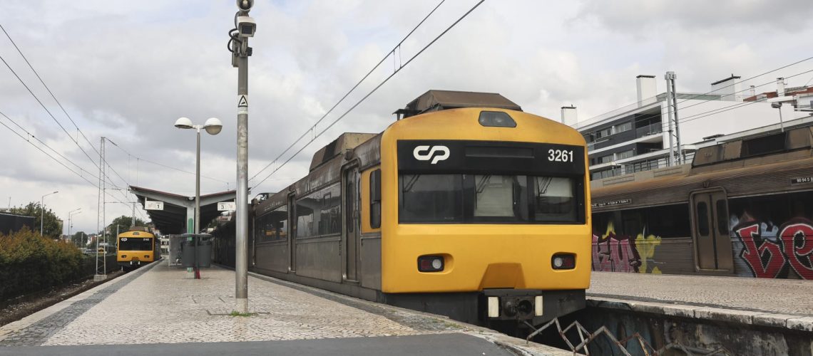 La circulation ferroviaire sur la ligne de Cascais "a été totalement rétablie".