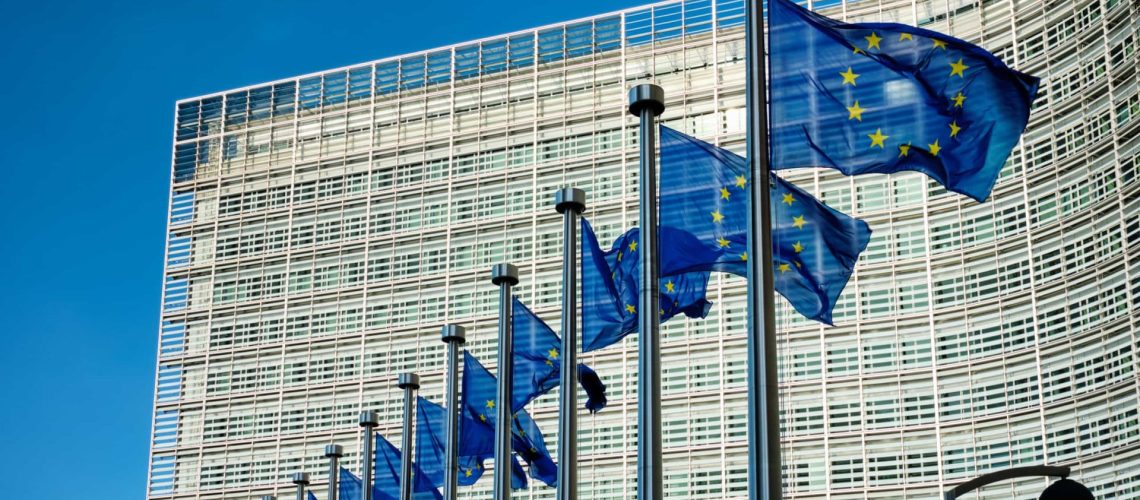 La Commission européenne admet que l'accord avec les États-Unis "n'est parfait" pour personne.