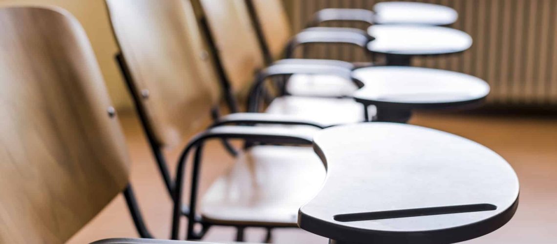 La majorité des diplômés du professionnel sans emploi dans le domaine et dans la région