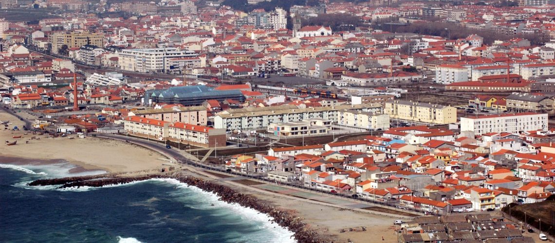 La plage de Silvalde à Espinho peut à nouveau accueillir des baignades.
