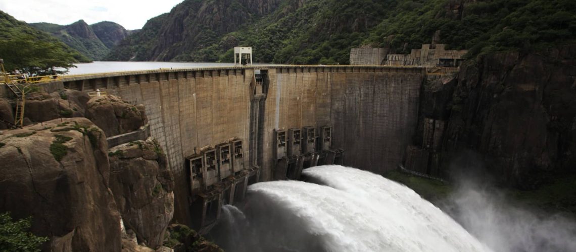 La réhabilitation de la centrale hydroélectrique de Cahora Bassa augmente la production de 4 %.