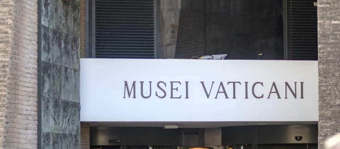 La restauration des fresques de Raphaël au Vatican a "en partie réécrit l'histoire".
