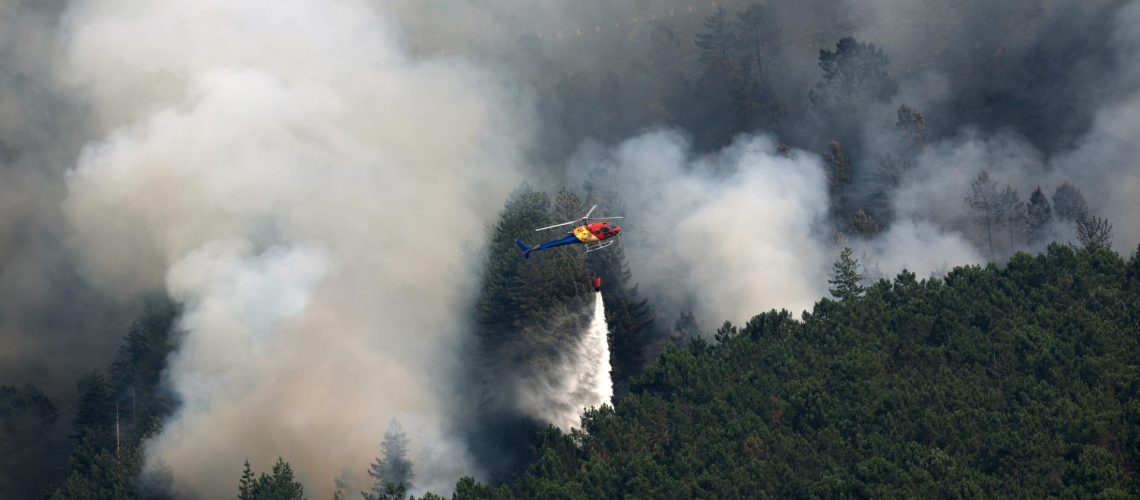 L'autarque de Vila Real demande un renfort des moyens pour l'incendie qui brûle depuis 2 jours.